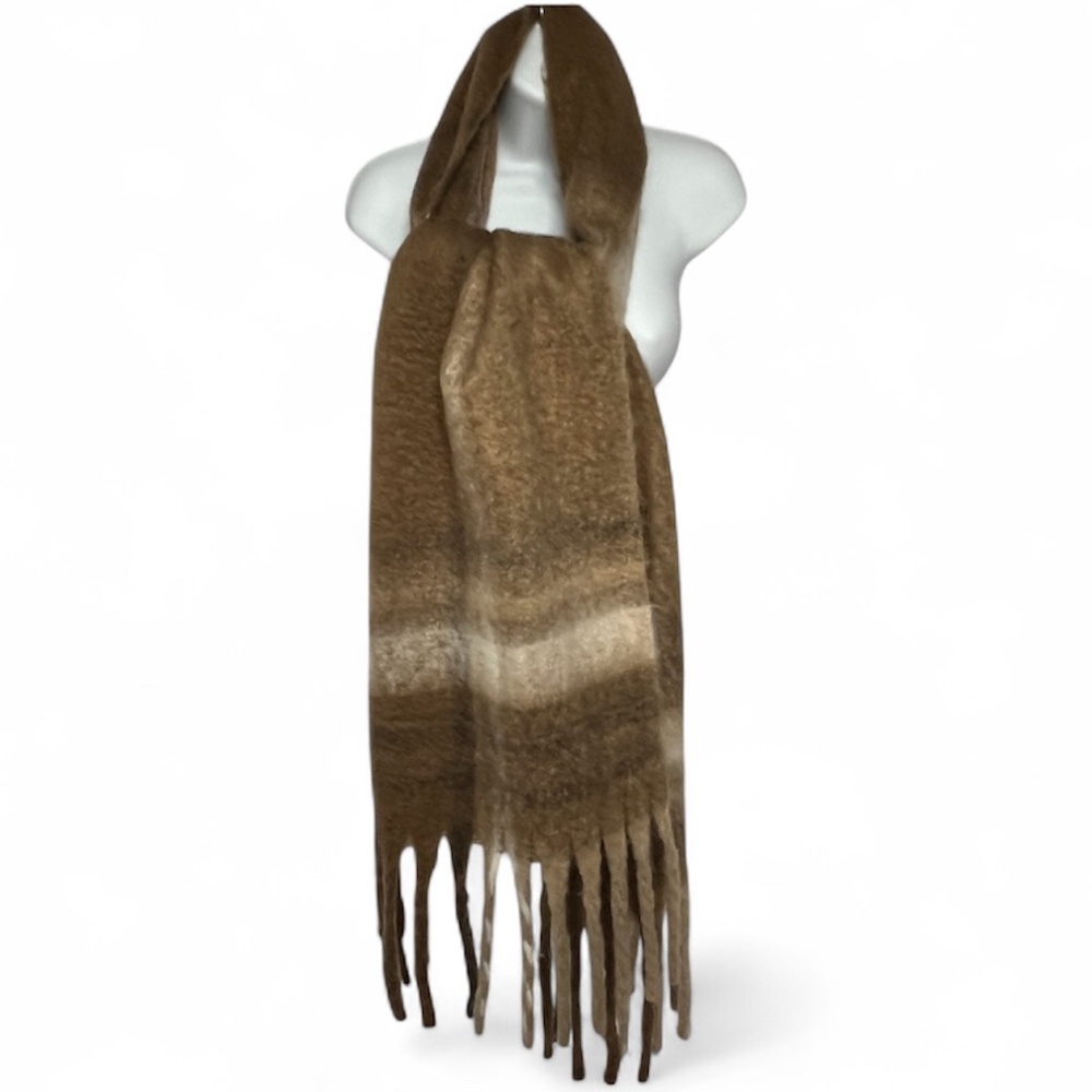 Oak  + Fort Scarf Brown Cream Plaid Fluffy Soft Long Fringe New w. Torn Tag